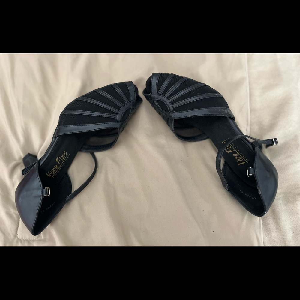 Very Fine Danceport Shoes; size 8.5